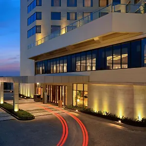 Отель Park Plaza Chandigarh, Zirakpur