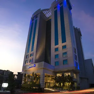 https://radisson-blu-kochi.kerala-hotels.net